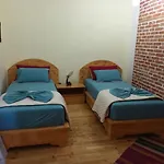 Gasthuis Guest House Lin