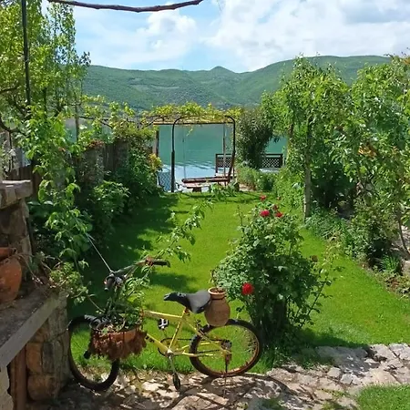 Maison d'hôtes Guest House Lin Lini