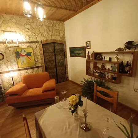 Casa de hóspedes Guest House Lin 3*