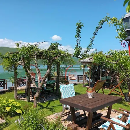 Guest House Lin Pensionat 3*