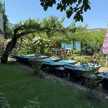 Pensionat Guest House Lin