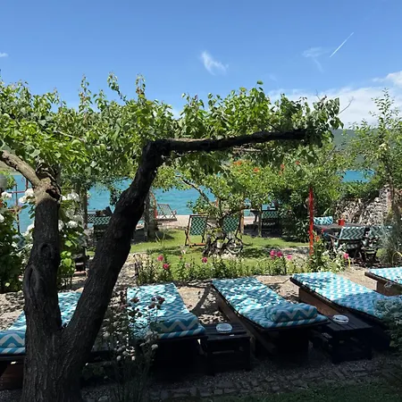 Guest House Lin Pensionat 3*