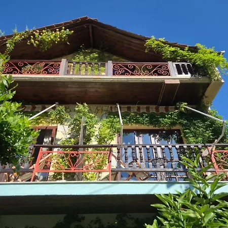 Guest House Lin Pensionat 3*