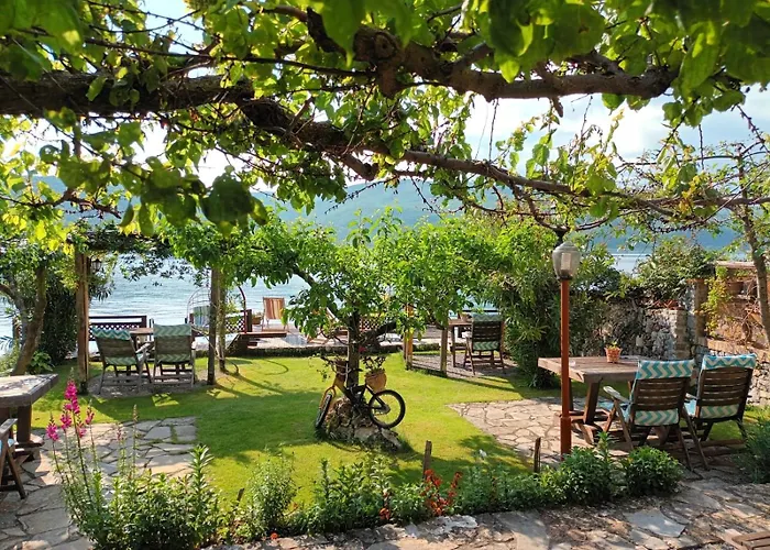 Guest House Lin Lini