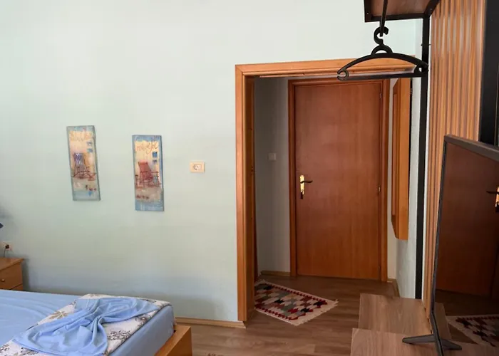 Guest House Lin 3* Lini