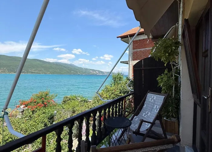 בית הארחה Guest House Lin 3*