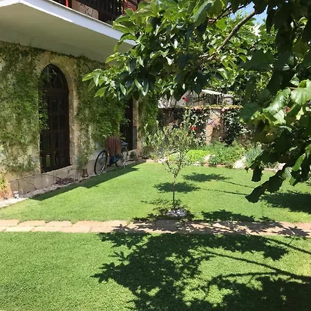Guest House Lin *