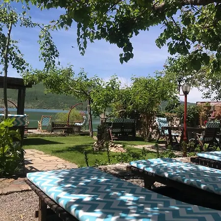 Guest House Lin Lini