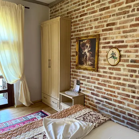 Vendégház Guest House Lin