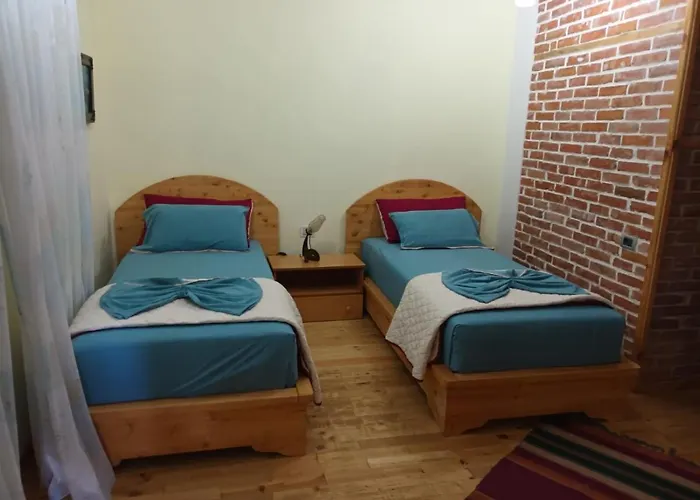 Gasthof Guest House Lin